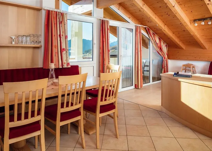 Schimpfoesslhof 农家乐 *